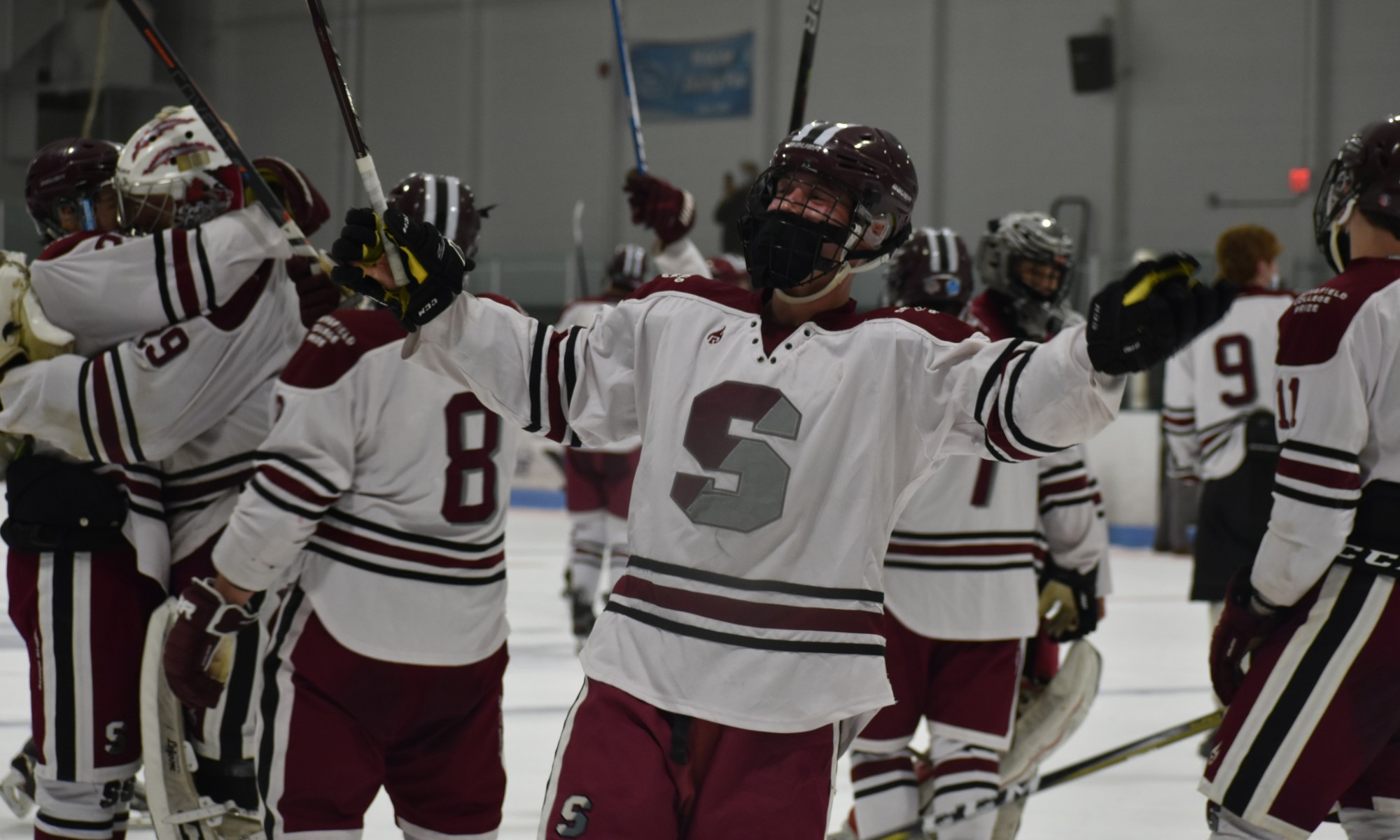 Springfield hockey claims first victory in 635 days over Harvard