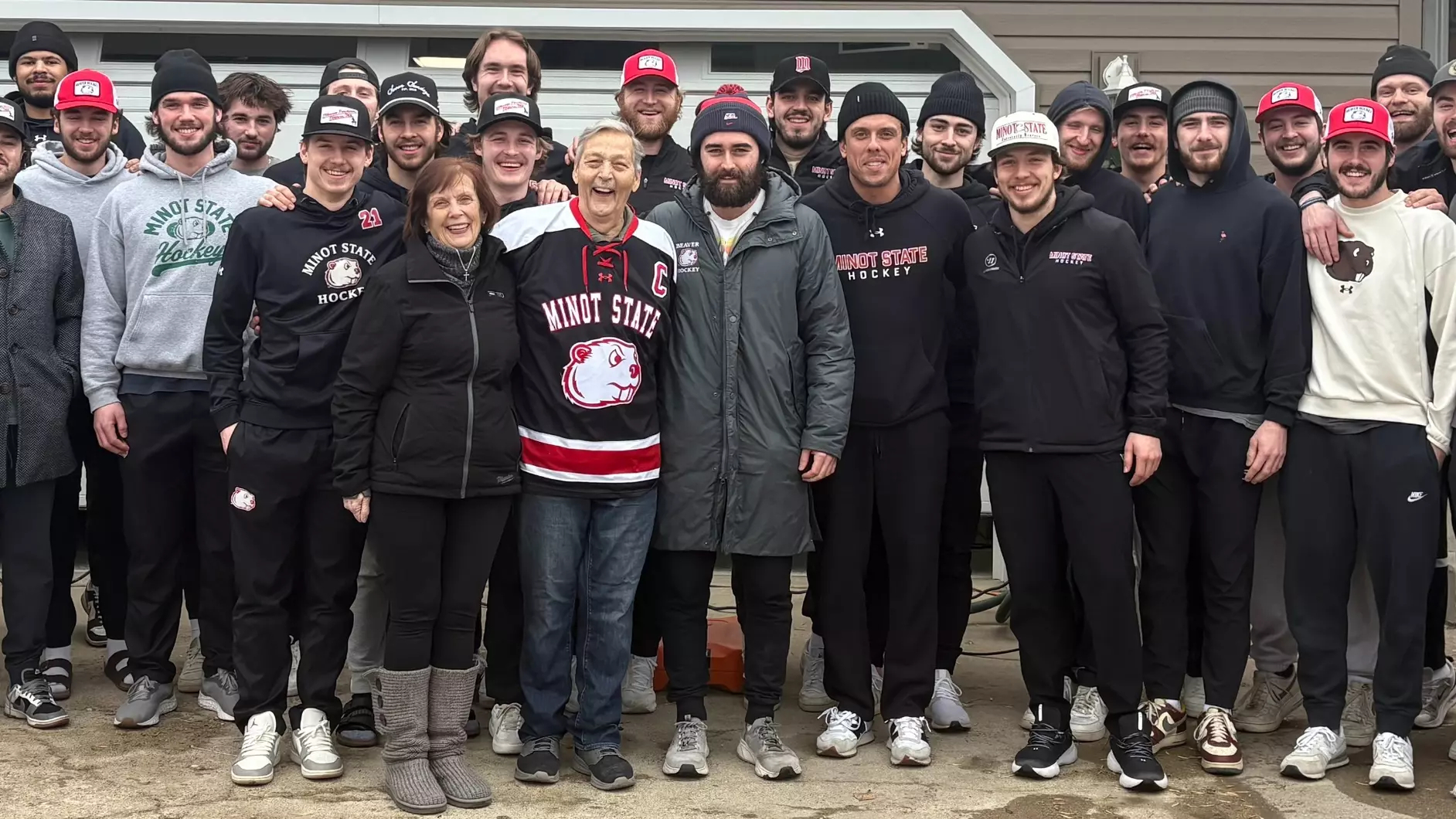 Minot State hockey announces Buchholz endowment