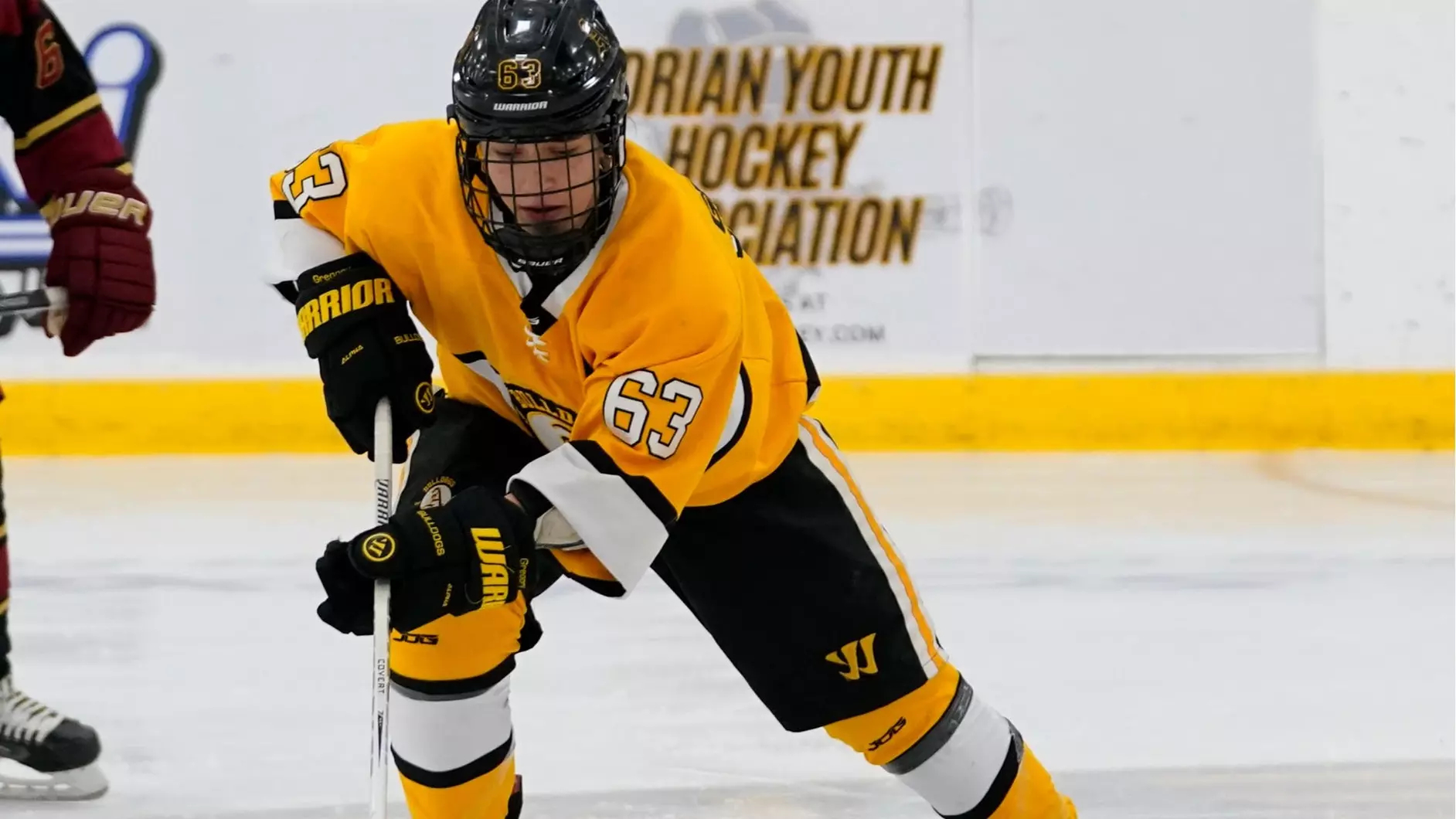 Gregory, Kuzminski Highlight W1 Adrian’s Family Weekend Against Liberty