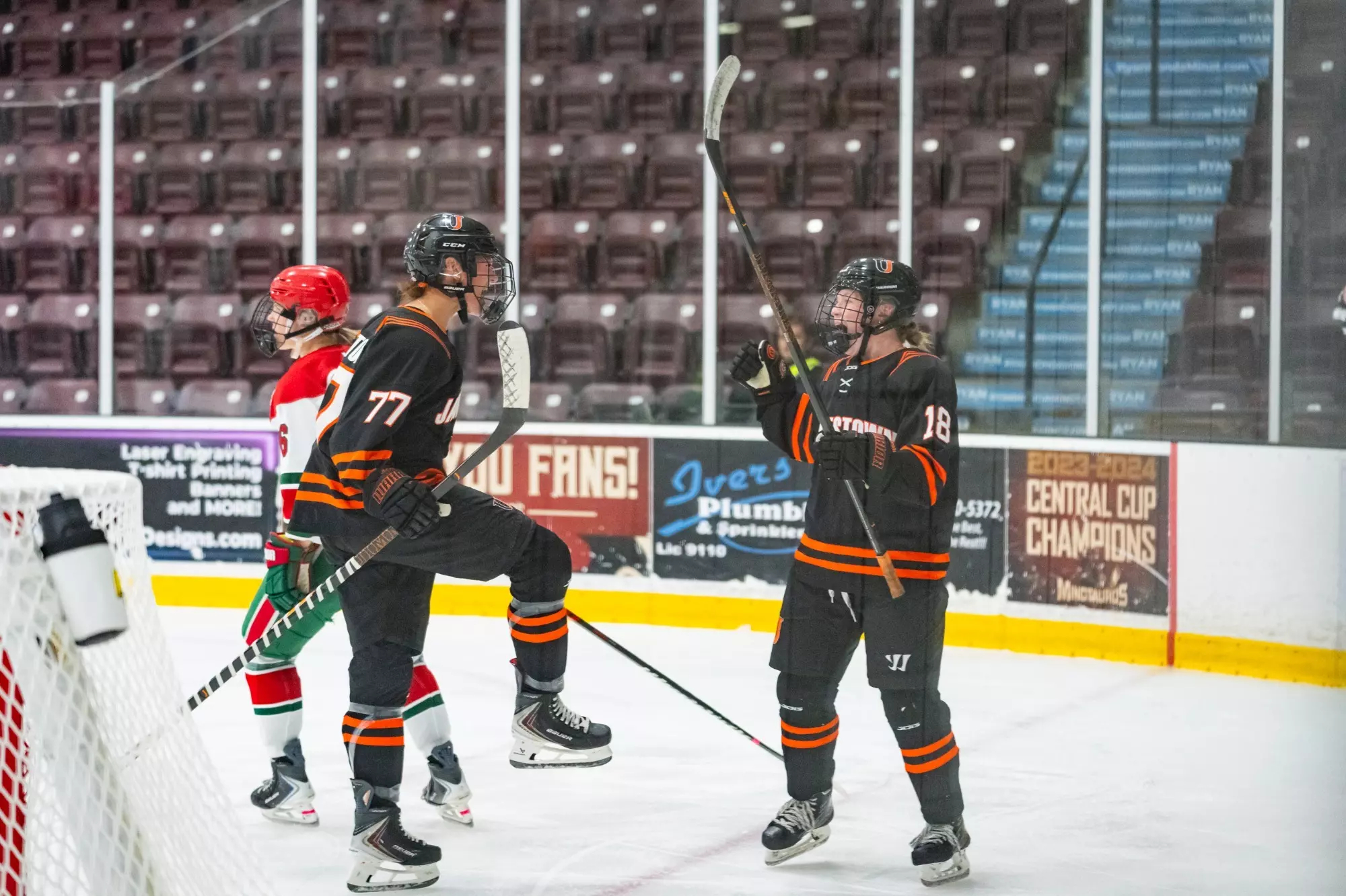 Early lead fades as Jimmies fall to Beavers